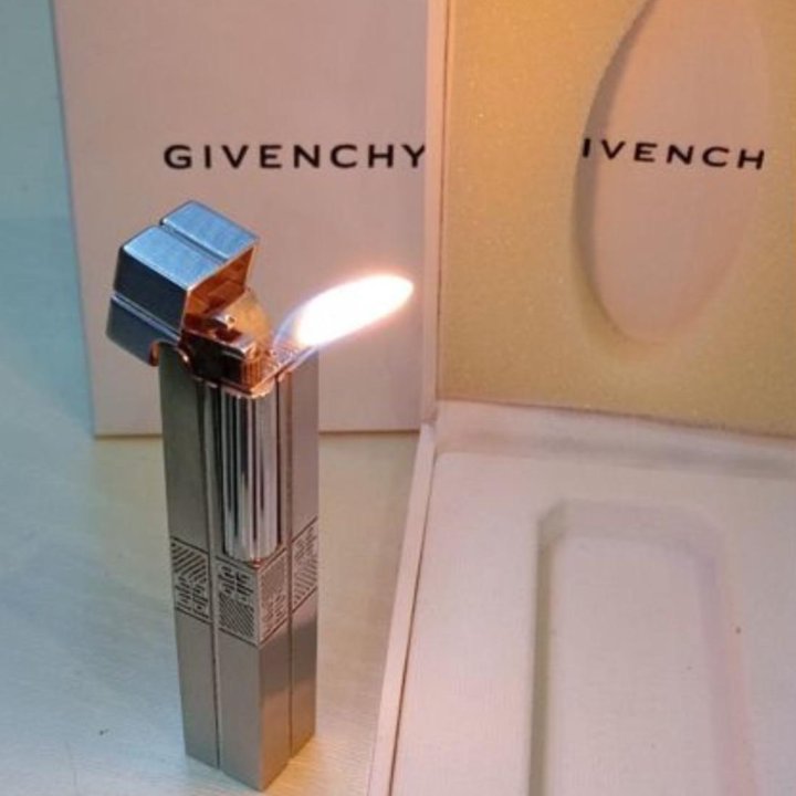 Зажигалка GIVENCHY