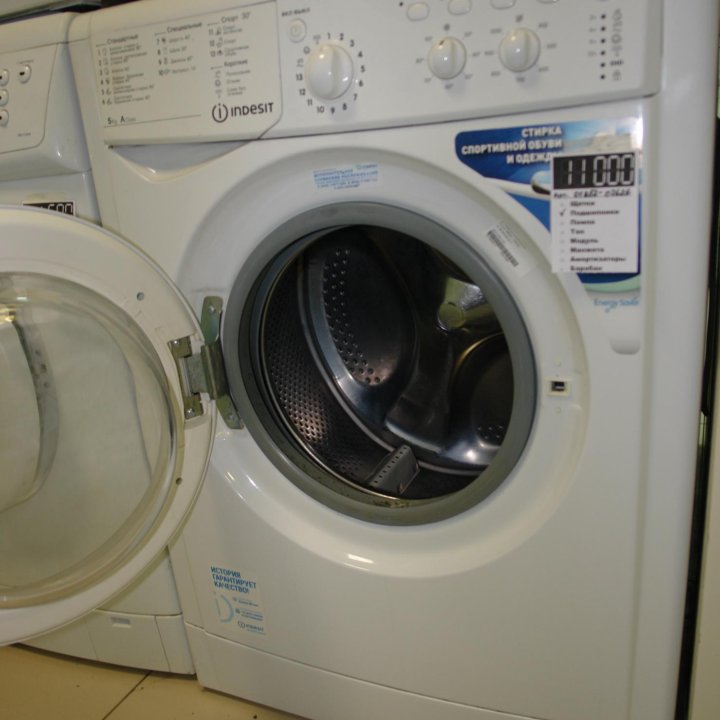 Стиральная машина Indesit IWSC 5105