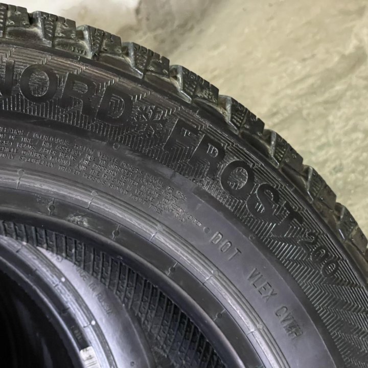 Зимние шины Gislaved nord frost 200, 175/65 r14.