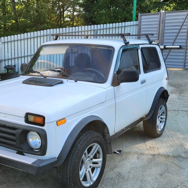 ВАЗ (Lada) Niva (4x4/Legend), 2009