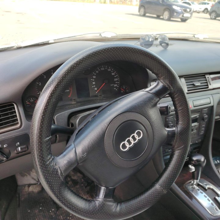 Audi A6, 2001