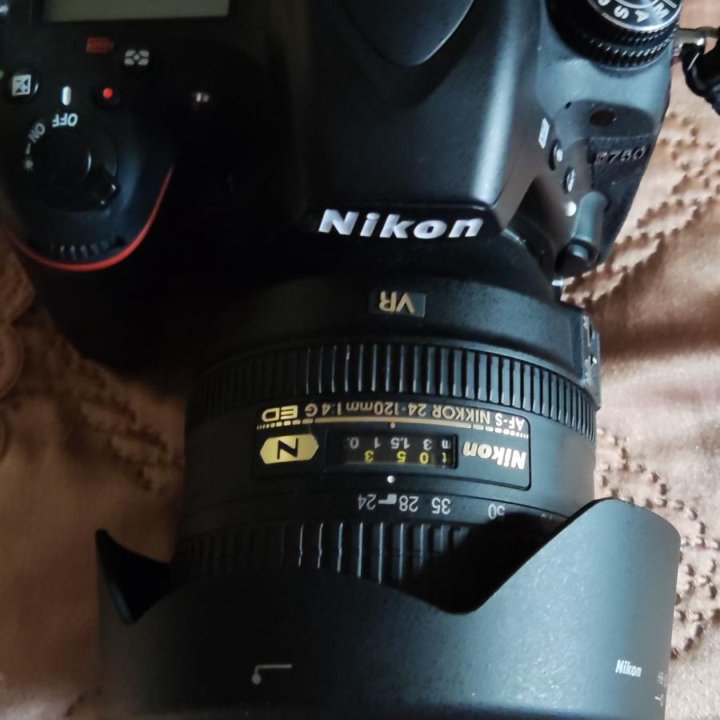 Nikon D750