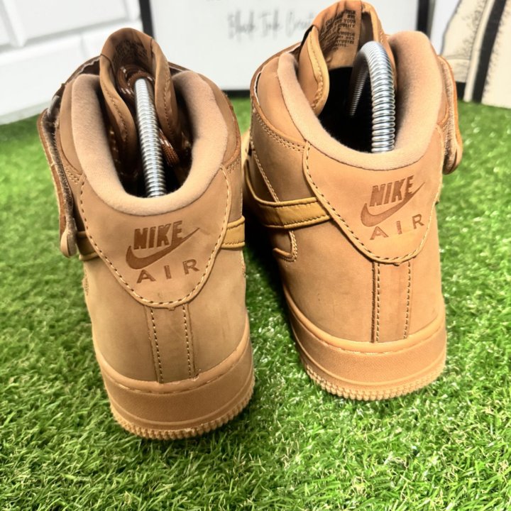 Новые Кроссовки мужские Nike Air Force Mid 1 07