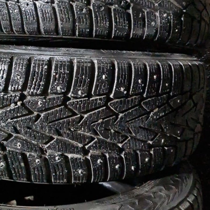 Шины зима б-у Pirelli 205-55R16 4-2-1шт подбор