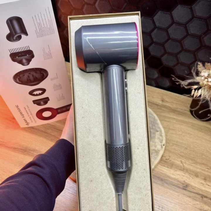 Фен Dyson HD08 69