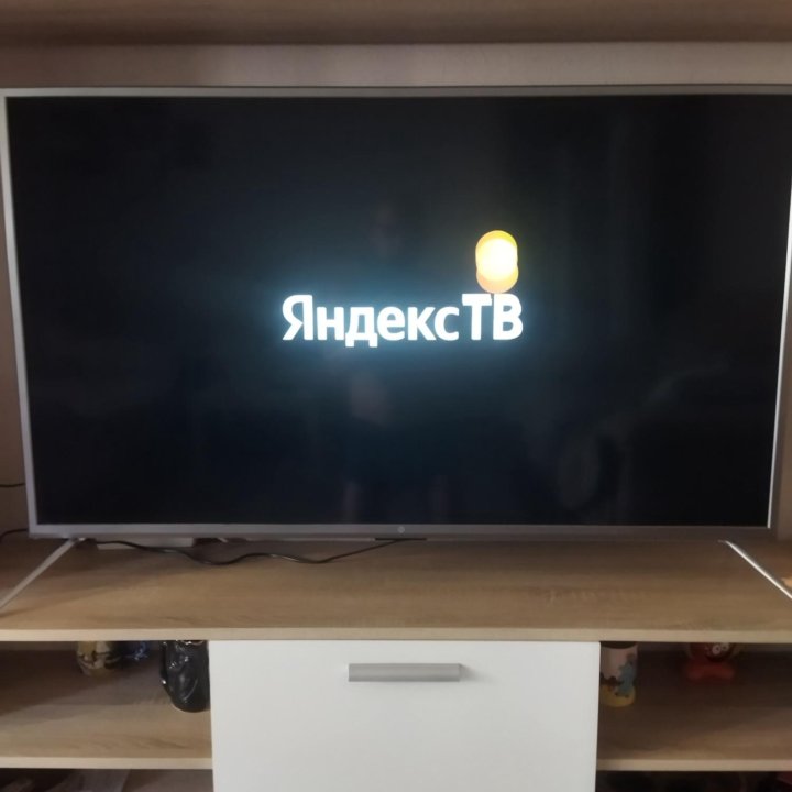 Телевизор смар 50дм