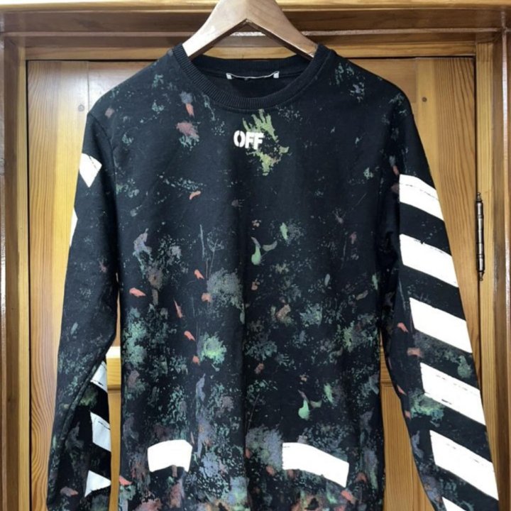 Свитшот off white