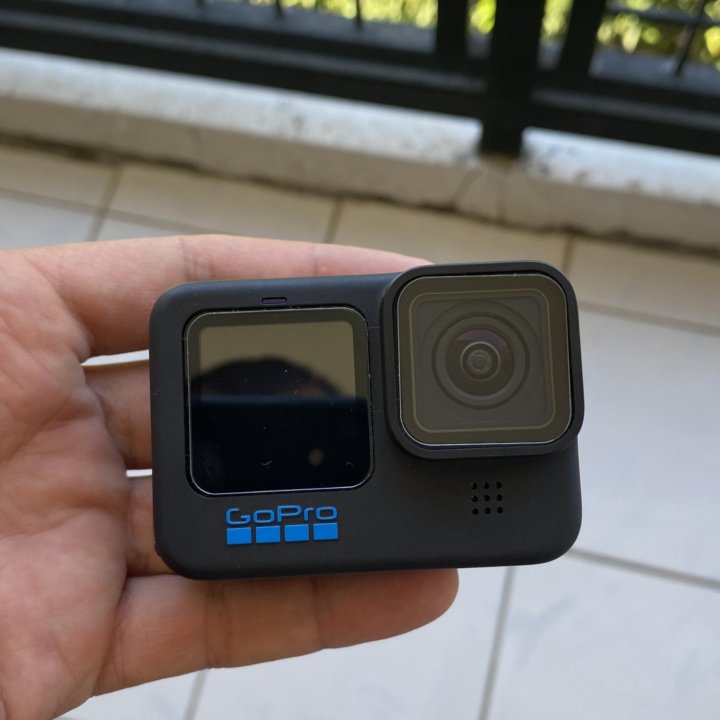 Экшн-камера GoPro HERO11 Black Edition черный