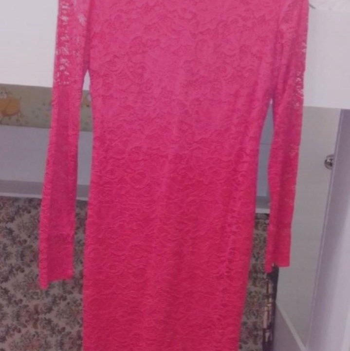 Платья нарядные