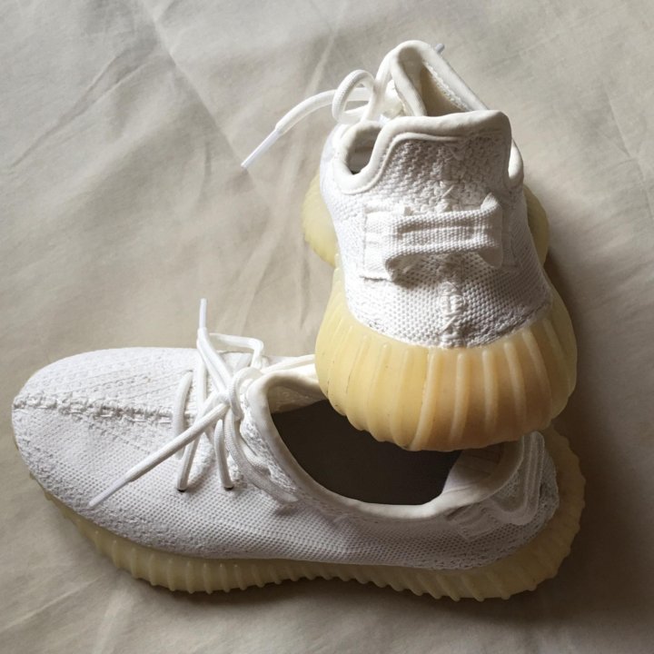 Аdidаs yеezy boost 350 v2 triplе whitе оригинал