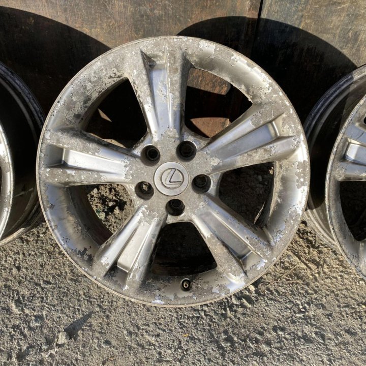 Диски литые оригинал TOYOTA LEXUS R18 5x114.3 ET35