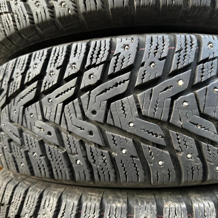 185/70/14 зима, шипы Hankook Winter iPike RS2 W429