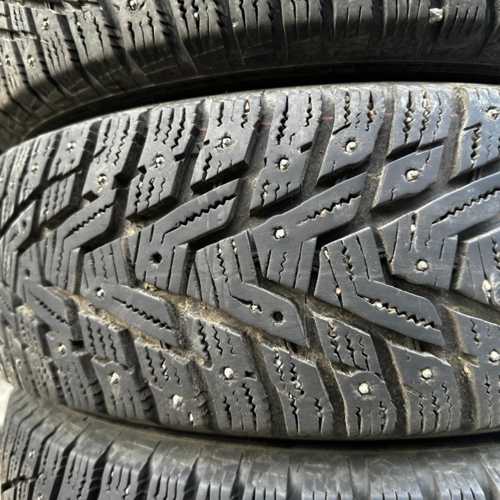 185/70/14 зима, шипы Hankook Winter iPike RS2 W429