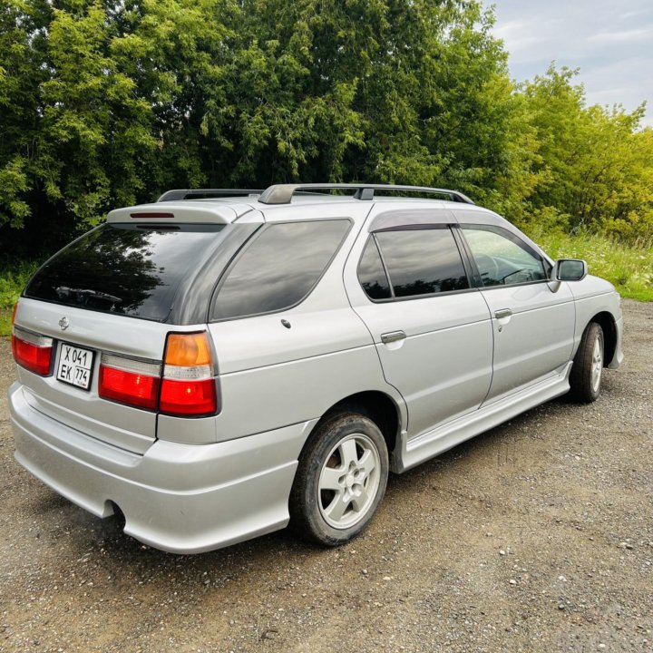 Nissan R'nessa, 1999