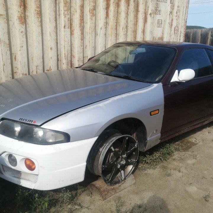 Nissan Skyline, 1993