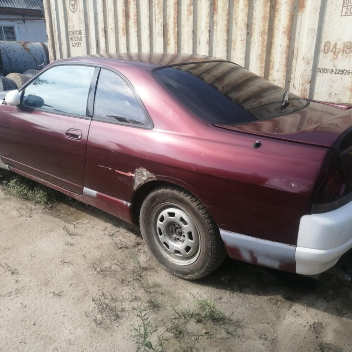 Nissan Skyline, 1993