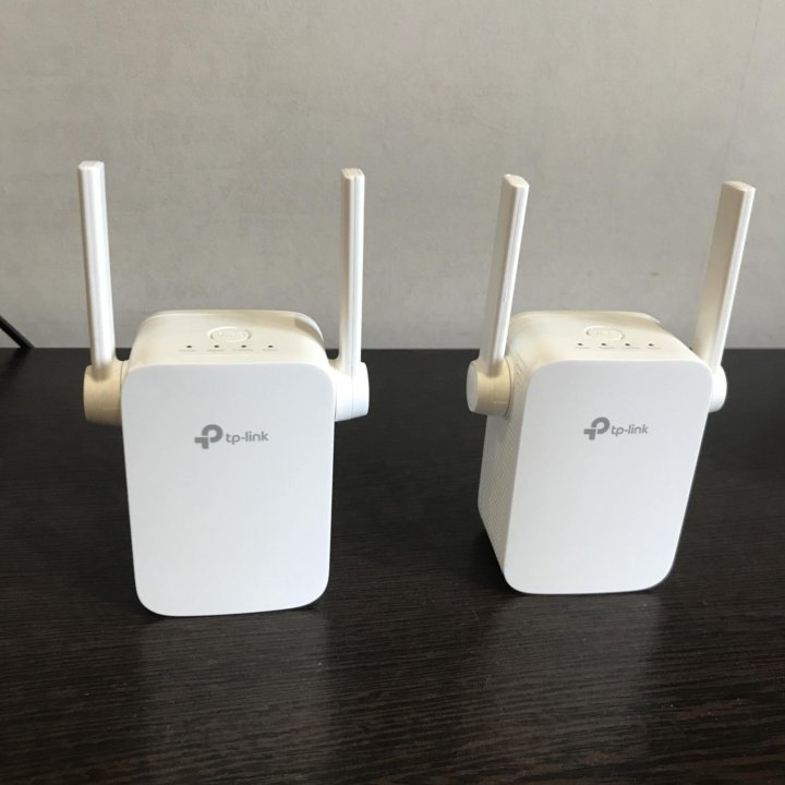 Усилитель Wi-Fi TP-Link RE305 2 шт.