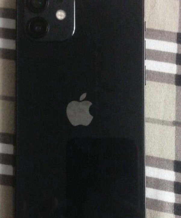 iPhone 12