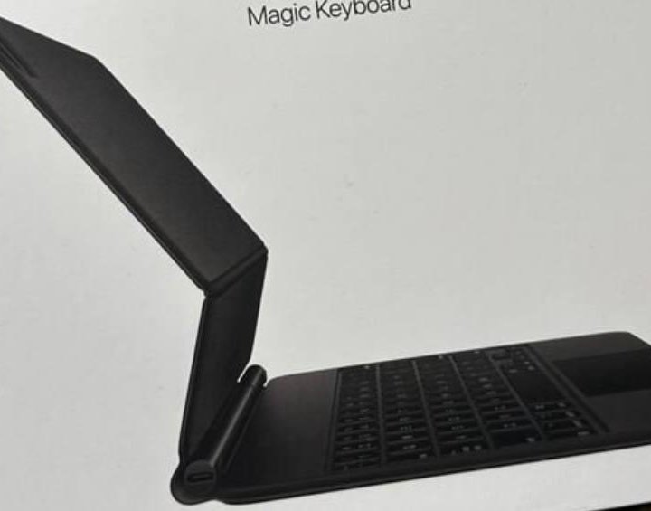 Apple Keyboard 11 Black, Магазин, Рассрочка