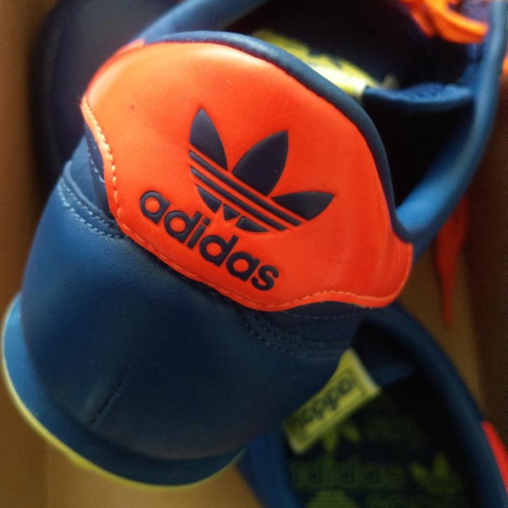 Кроссовки Adidas Originals