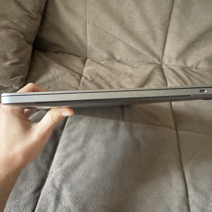 Macbook pro 16 2019 i7