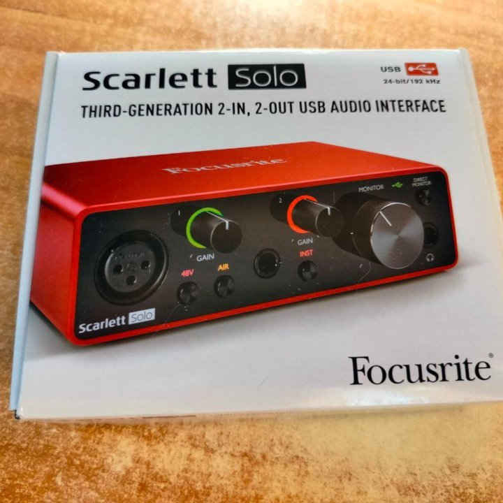 Аудиокарта Focusrite scarlett solo 3rd