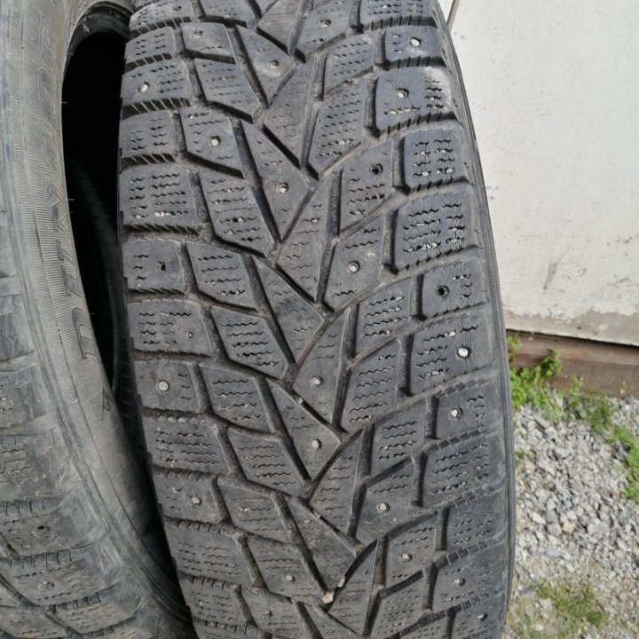 Шины зимние Dunlop Grandtrek Ice 02 225/60/R17