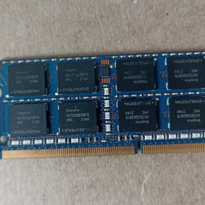 ddr3 4gb HMT351S6BFR8C-H9