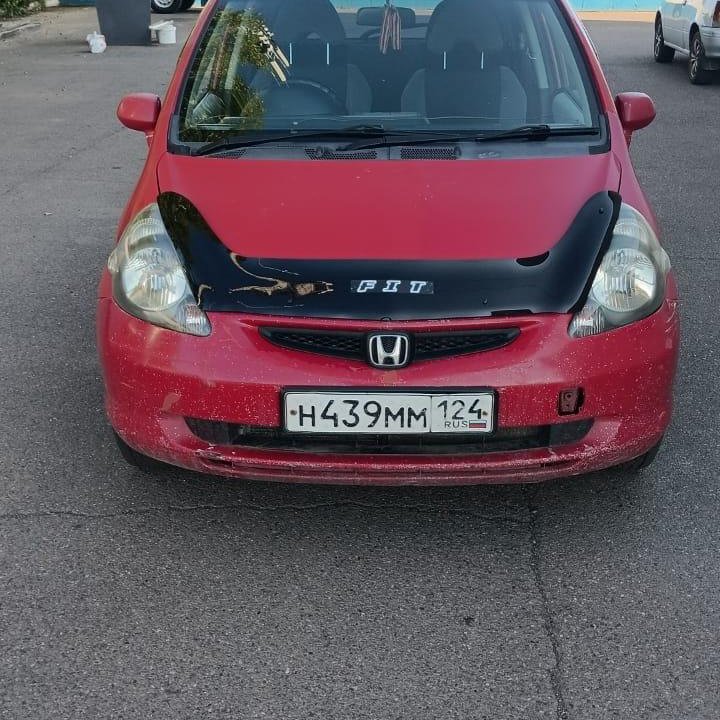 Honda Fit, 2002