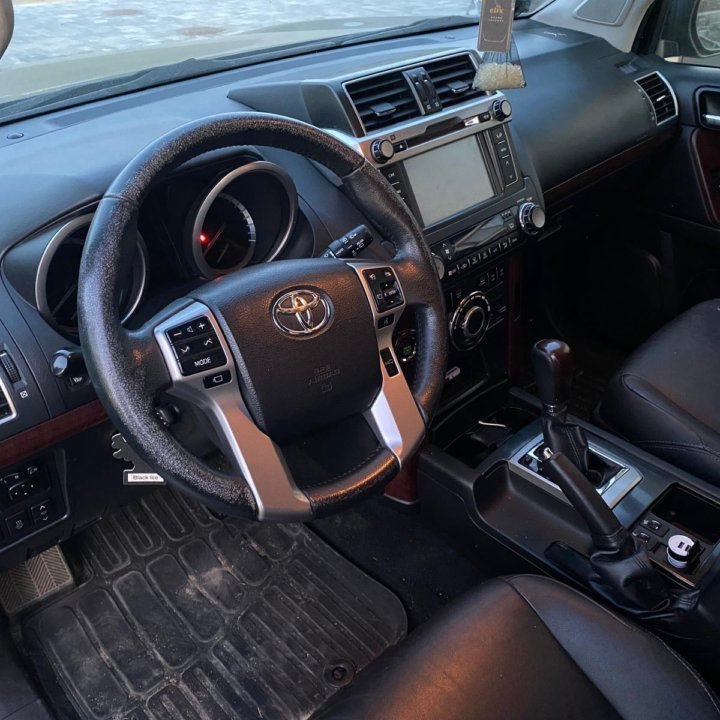 Toyota Land Cruiser Prado, 2017