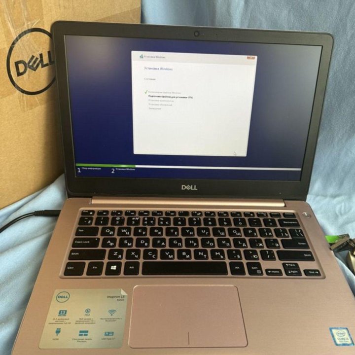 Dell 5370, розовый ультрабук,core I3 8130/SSD