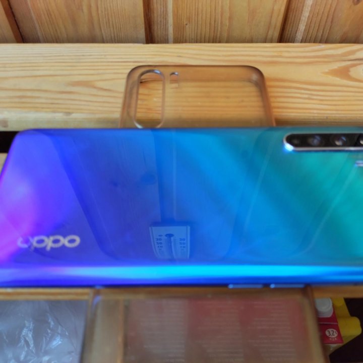 Смартфон OPPO Reno 3