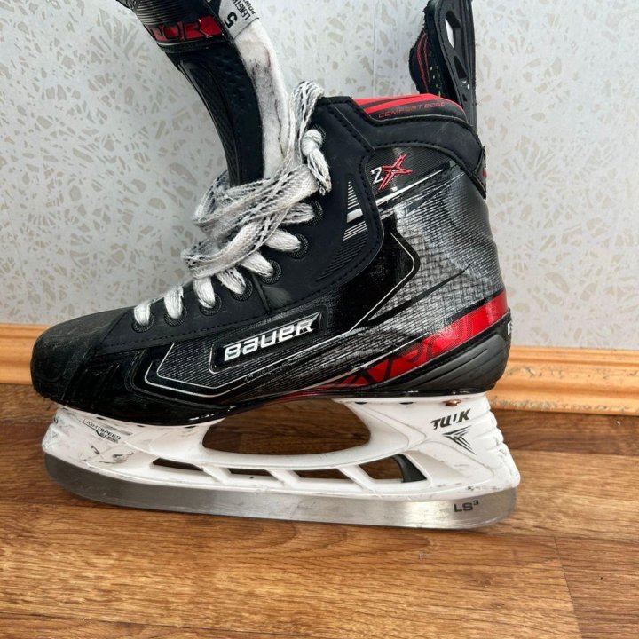 Коньки Bauer 2x размер 5 fit 2