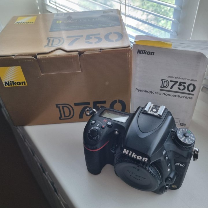 Nikon d750 body