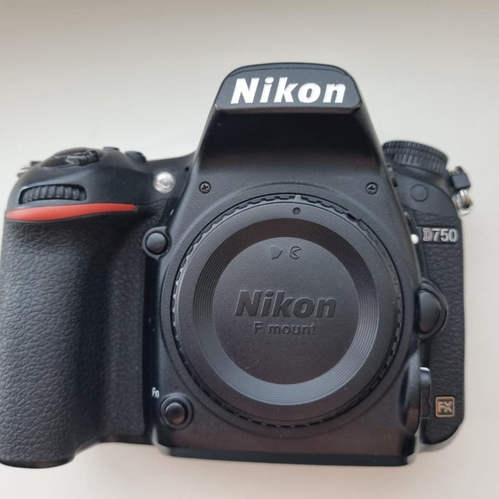 Nikon d750 body