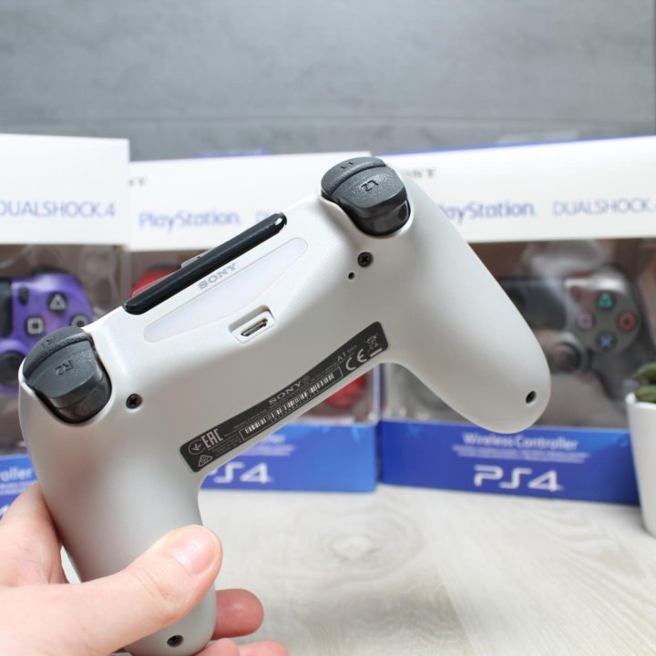 Джойстик dualshock ps4 + кабель