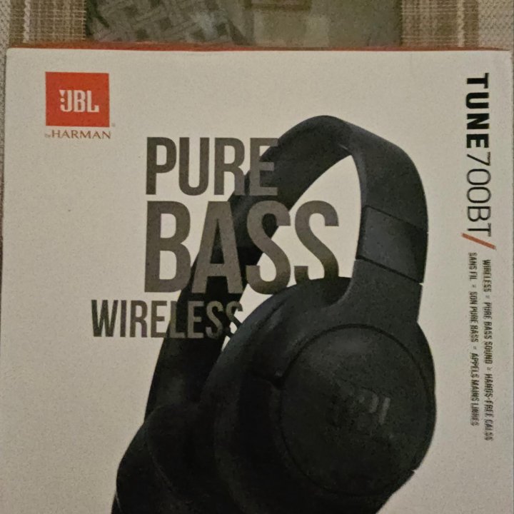 Jbl наушники новые