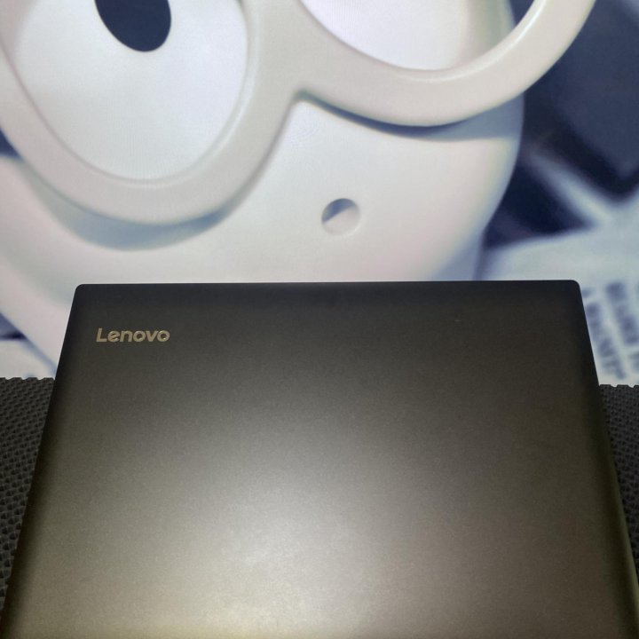 Lenovo c большим экраном и 2 гб видео