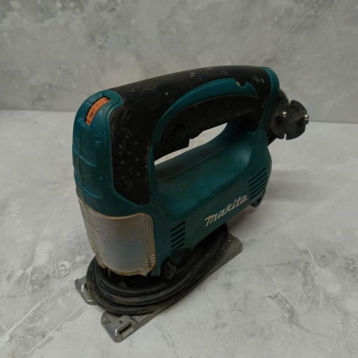 электро лобзик MAKITA 4329