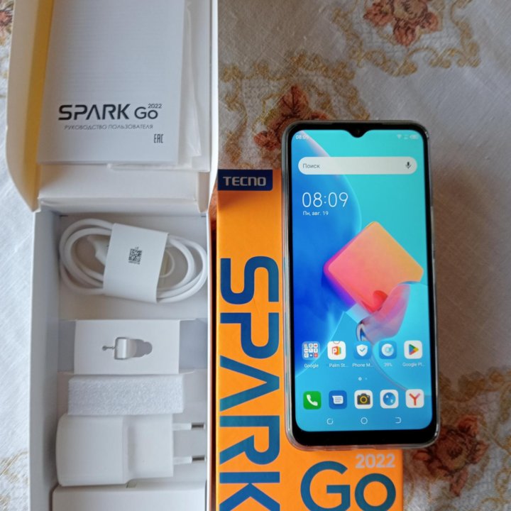 TECNO Spark Go 2022, 2/32 ГБ