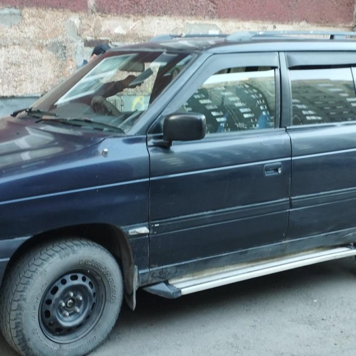 Mazda MPV, 1998