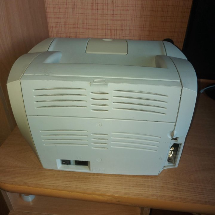 Принтер лазерный hp 1300