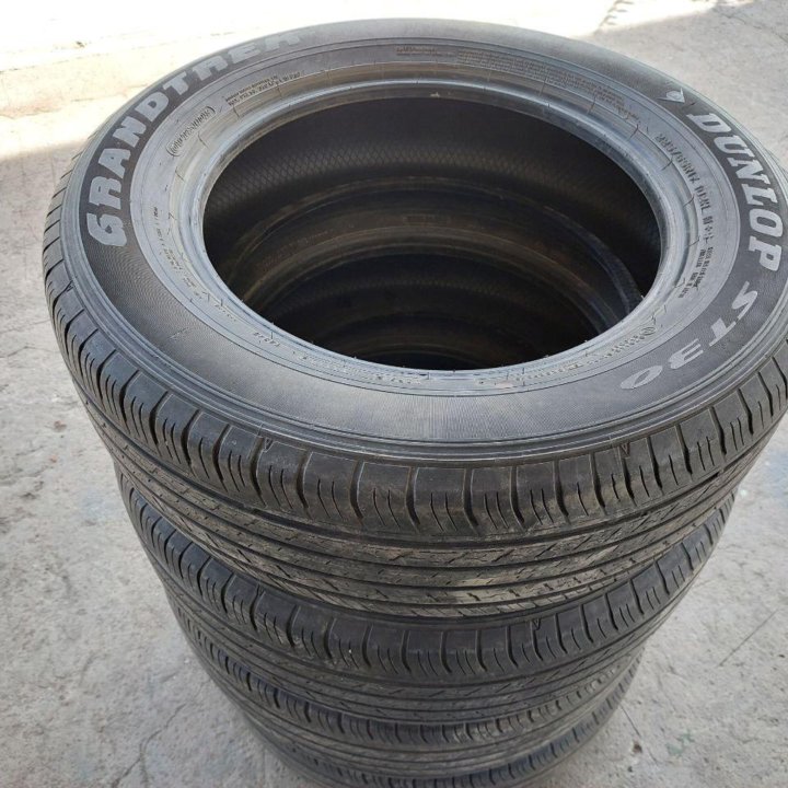 Dunlop Grandtrek ST30 225/65 R17