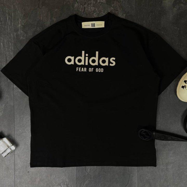 Футболка Adidas x Fear of God