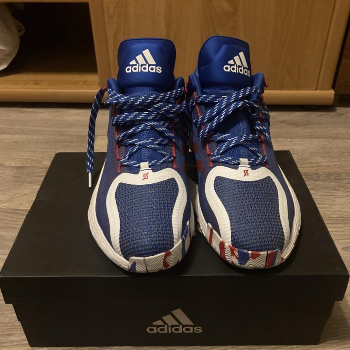 Кроссовки Adidas D Rose 11