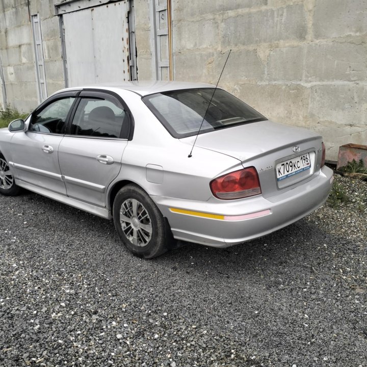 Hyundai Sonata, 2003