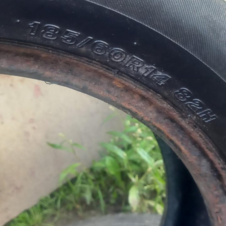 185 60 R14 82H Bridgestone