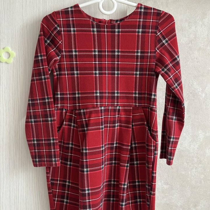 Сарафан, платье