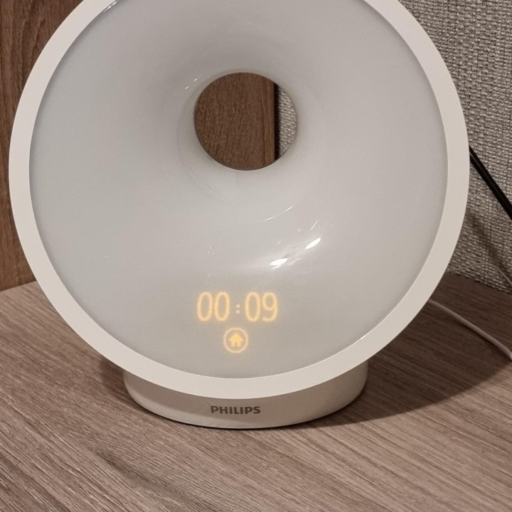 Световой будильник philips wake-up light