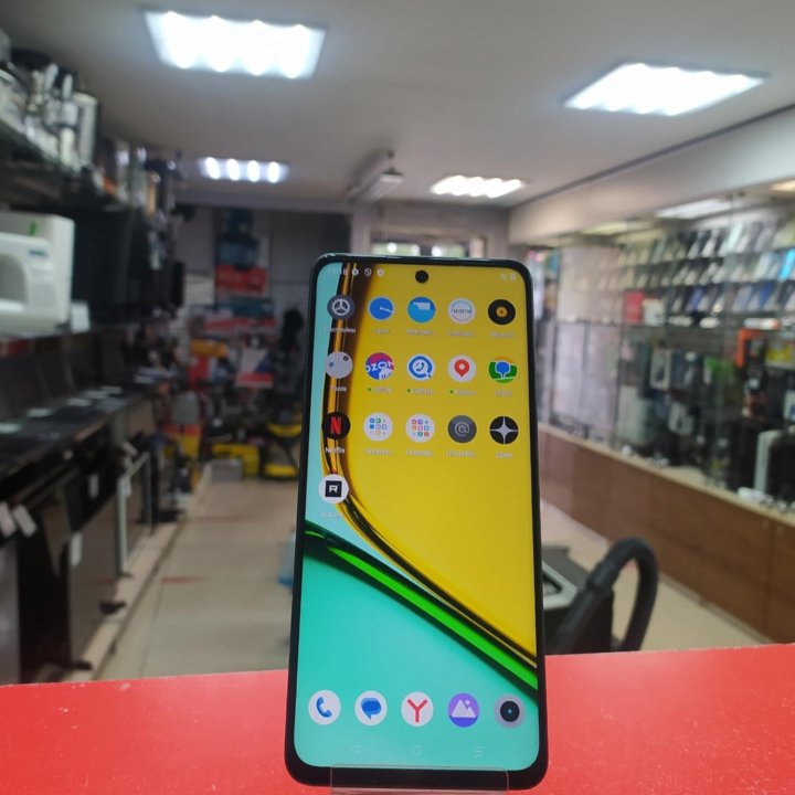 Смартфон Realme C67 6/128GB